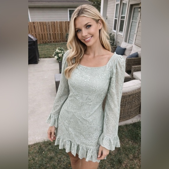 MAJORELLE Dresses & Skirts - 89 Majorelle Esmeralda Seafoam Green Eyelet Dress Size Small